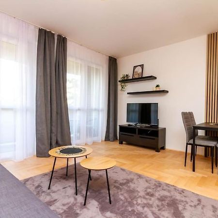 Апартаменти Gozsdu White Raven 3 - Terrace And Free Underground Parking Будапешт Екстер'єр фото
