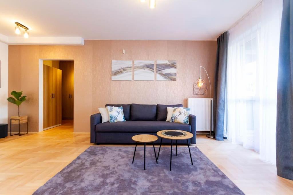 Апартаменти Gozsdu White Raven 3 - Terrace And Free Underground Parking Будапешт Екстер'єр фото